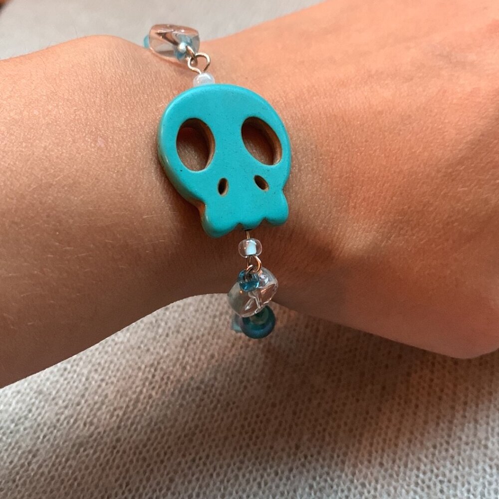 💀✨ Handmade Turquoise Skull Bracelet & Earrings Set ✨💀